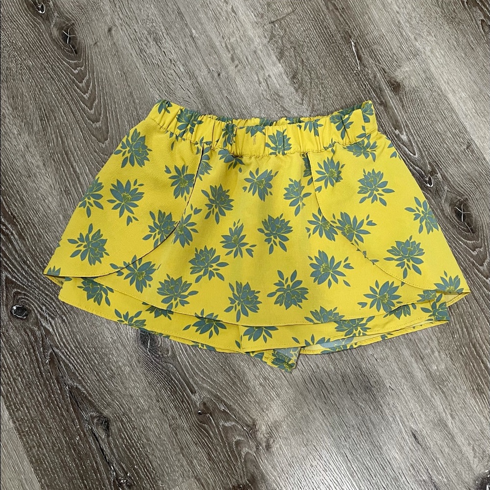 Zara floral short skort